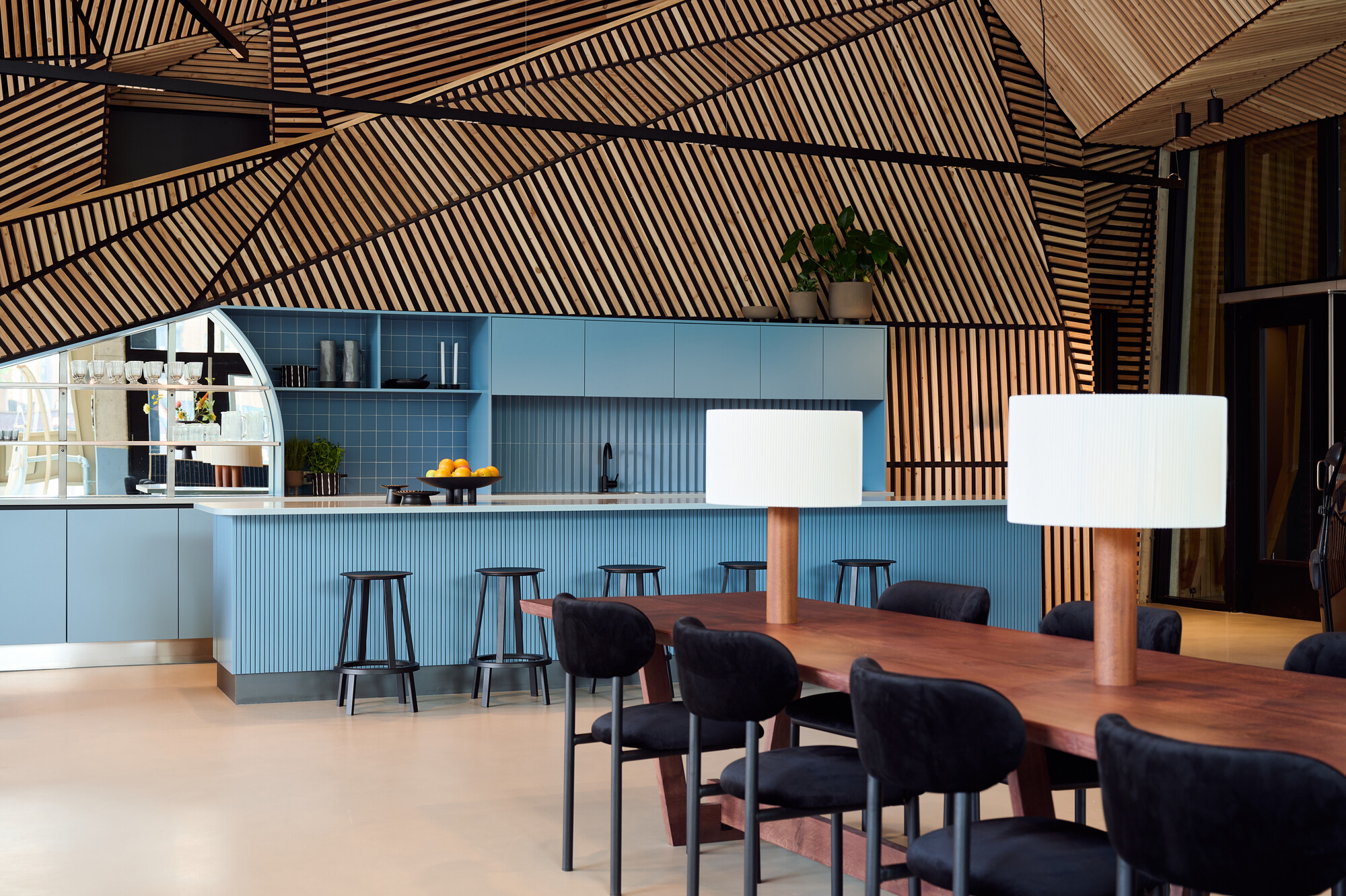 Interieur van Jonas